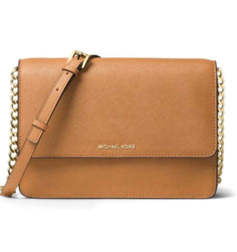 michael kors daniela crossbody acorn|Michael Kors.